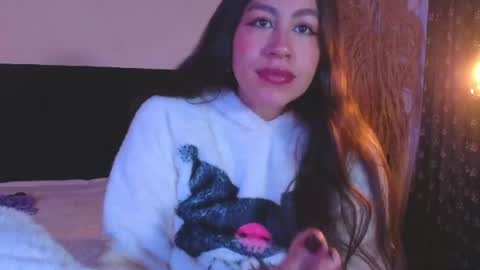 Emilia Gomez online show from 07.17.26