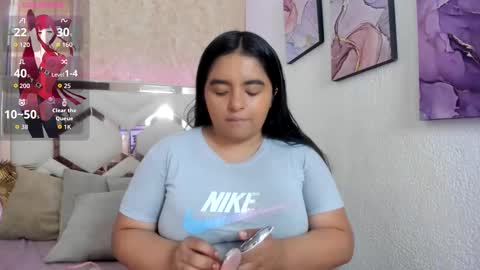 Snapshot of emiiily_brownn chatting on 09.29.25 Emily online show from 09.29.25