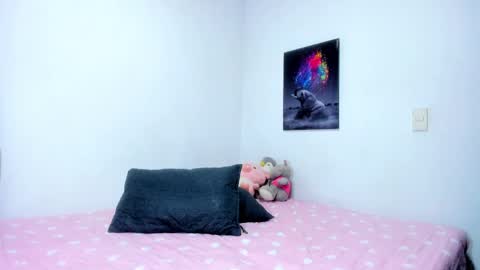 Emiily Carter online show from 04.22.26