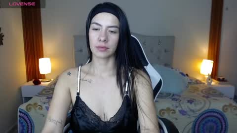 emiily_skinny online show from 04.22.26