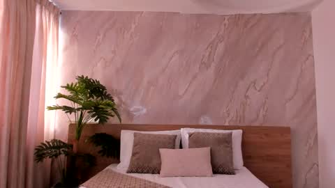 Emily online show from 12.15.25