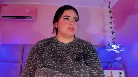 Emiily Grace online show from 07.25.26
