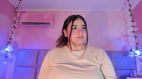 Emiily Grace online show from 08.02.26