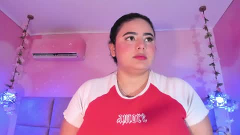 Emiily Grace online show from 08.05.26
