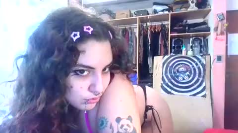 Emila online show from 06.25.26
