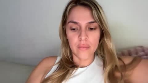 emilelovesyou online show from 04.25.26