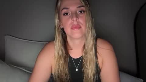emilelovesyou online show from 05.02.26