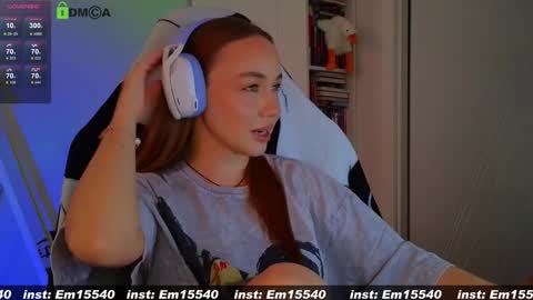 Snapshot of emili1_bc chatting on 01.27.25 Emili online show from 01.27.25