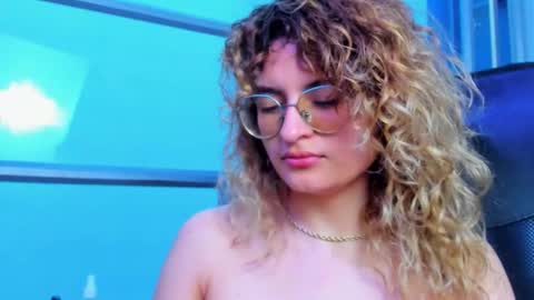 Emy  online show from 12.21.25