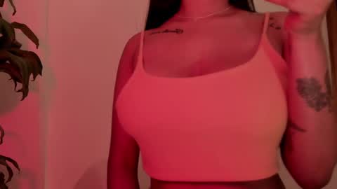 Emilia Big Boobs online show from 03.03.25