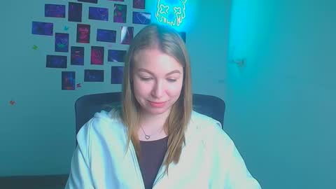 Emilia online show from 04.20.26
