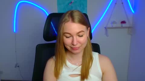 Emilia online show from 05.19.26