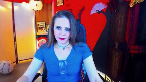 Emilia Bedy online show from 11.30.25