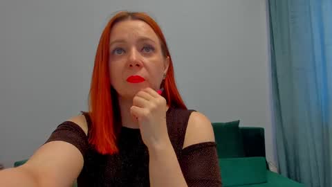 Emiliana online show from 05.18.26