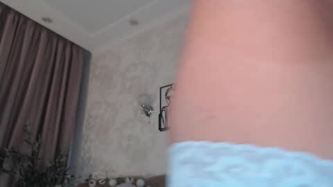 Emily online show from 09.23.25