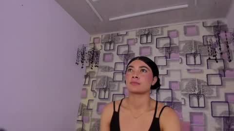 Snapshot of emilly_duque chatting on 05.16.26 Emilly online show from 05.16.26