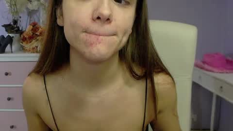 Emilly online show from 02.17.25