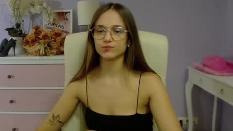 Emilly online show from 02.17.25