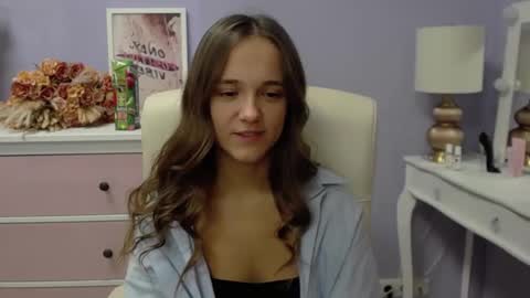 Emilly online show from 09.12.25