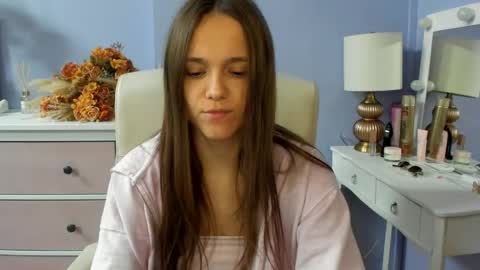 Emilly online show from 04.29.26