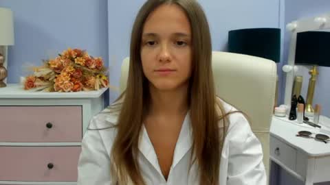 Emilly online show from 07.10.26
