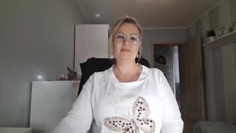 EmillyLove online show from 03.02.26