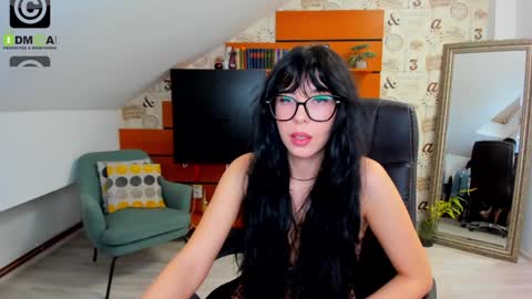 EmillyTaylor online show from 12.09.24