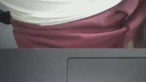 Snapshot of emilmirror chatting on 02.26.25 emilmirror online show from 02.26.25