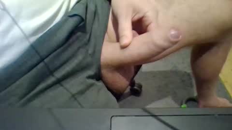 Snapshot of emilmirror chatting on 12.20.25 emilmirror online show from 12.20.25