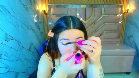 Snapshot of emily__r chatting on 01.08.26 Emily online show from 01.08.26