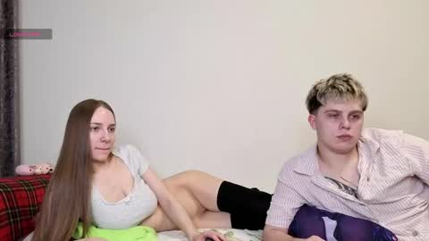 emily_and_ilumi online show from 04.21.26