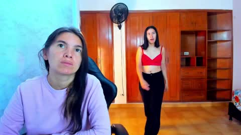Emily and Soffy online show from 04.21.26