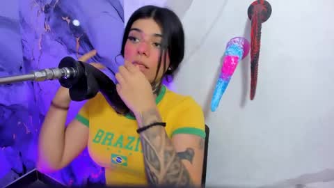 emily_evol online show from 04.23.26