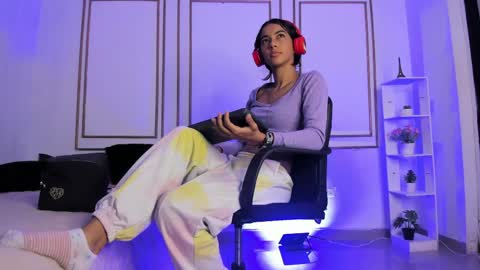 emily_gaviria1 online show from 06.06.26