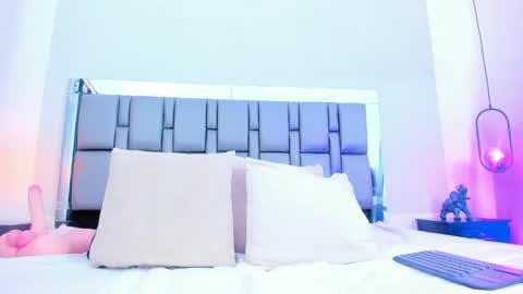 Emi  online show from 01.15.25