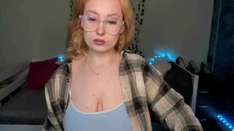EMILY online show from 09.29.25