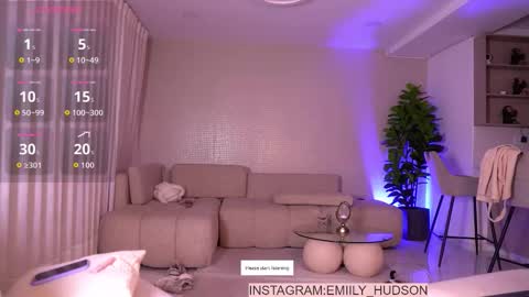 independet model online show from 03.03.26