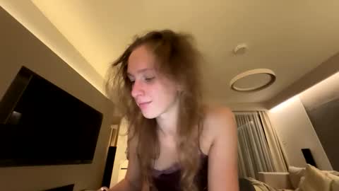 Snapshot of emily_in_parisss chatting on 10.21.25 Emily  online show from 10.21.25