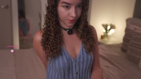Juliana online show from 04.24.26