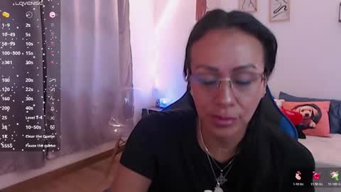 Snapshot of emily_leroy571240 chatting on 10.29.25 emily leroy. online show from 10.29.25