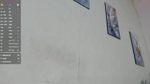 Snapshot of emily_lim chatting on 02.03.26 online show from 02.03.26