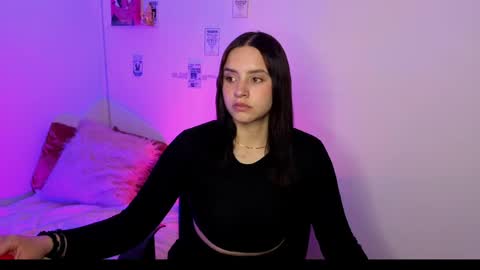 Emily Lindey online show from 05.05.26