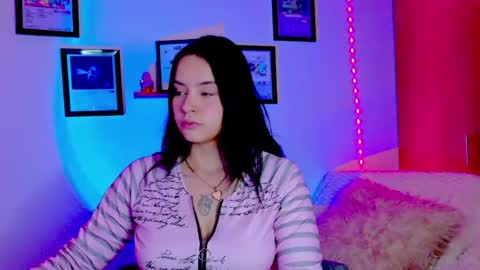 Emily Lindey online show from 07.23.26