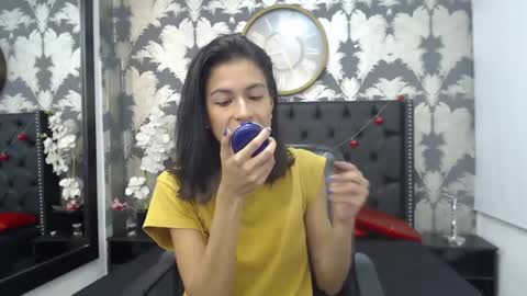 Emily online show from 03.10.25