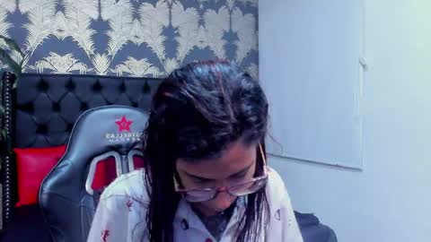 Emily online show from 05.02.26