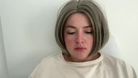 Snapshot of emily_morning_dew chatting on 06.26.26 emily_morning_dew online show from 06.26.26
