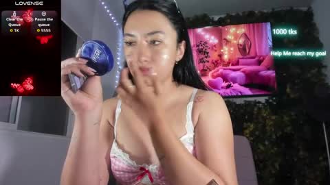 Snapshot of emily_palmeer chatting on 06.05.26 emily_palmeer online show from 06.05.26