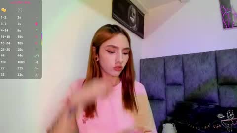 Snapshot of emily_pons chatting on 06.17.26 Emi online show from 06.17.26