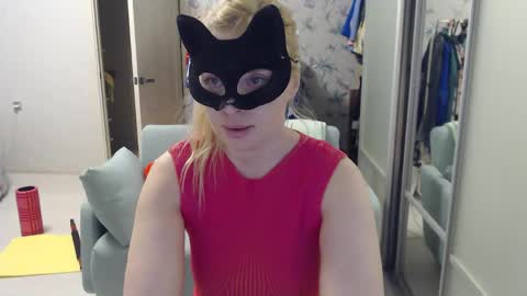 Emily online show from 04.14.26