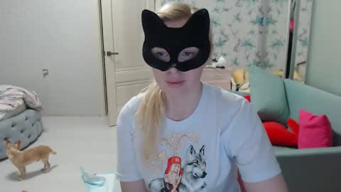 Emily online show from 05.04.26